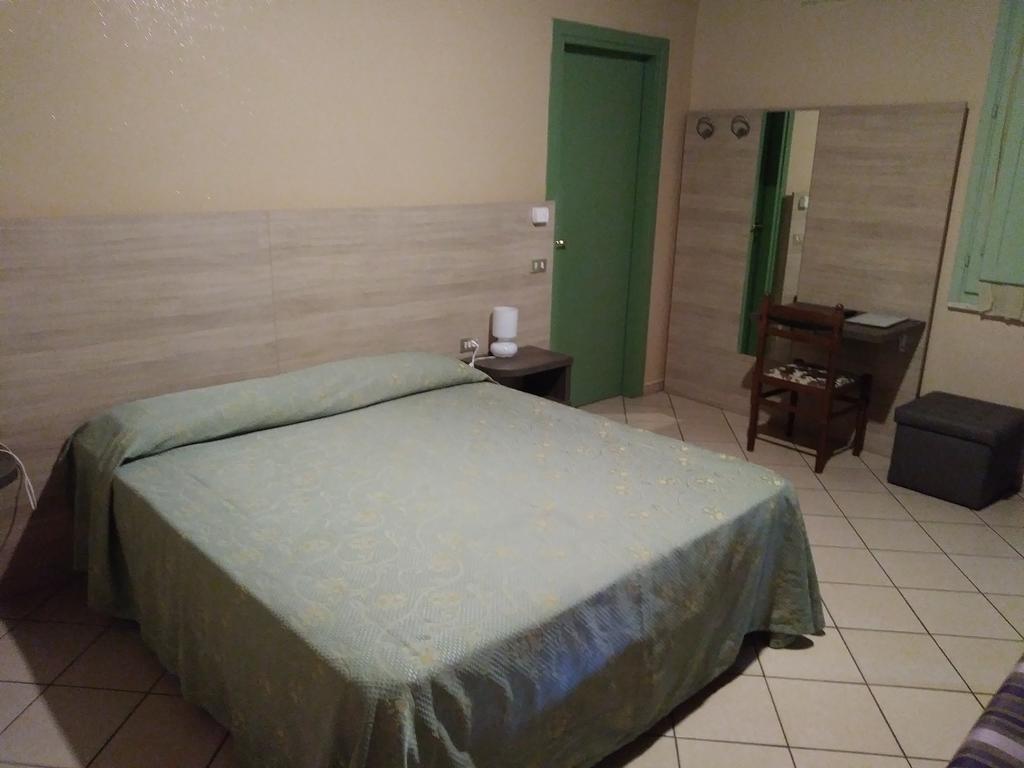 Agriturismo Corte Gaia Castiglione Delle Stiviere Buitenkant foto