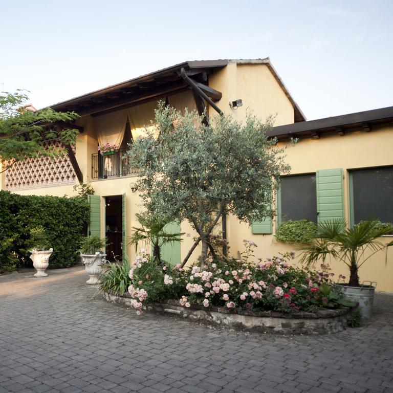 Agriturismo Corte Gaia Castiglione Delle Stiviere Buitenkant foto